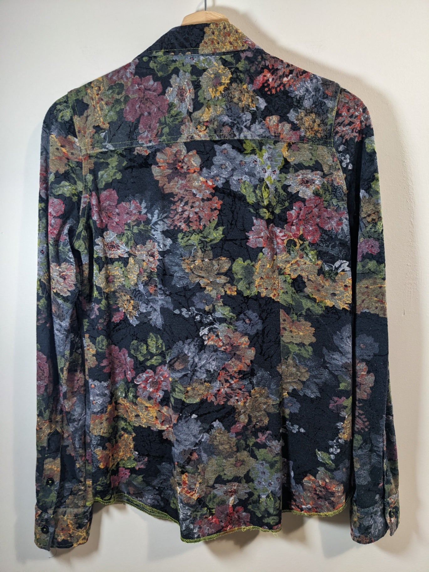Georg Roth Floral Button Down - appears medium