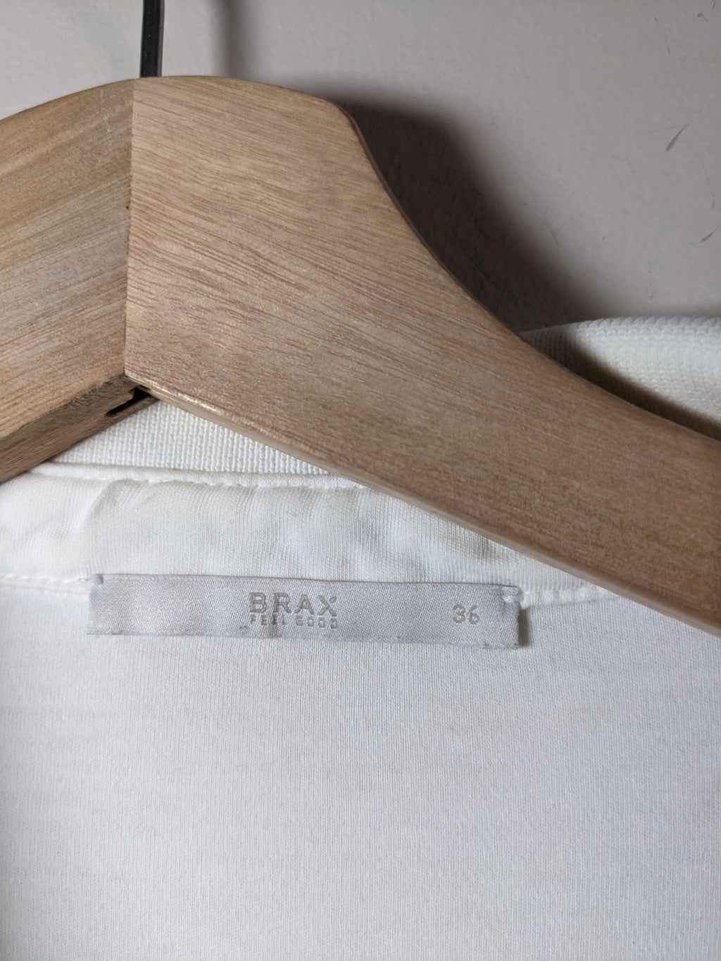 Brax white collar shirt - sz 36