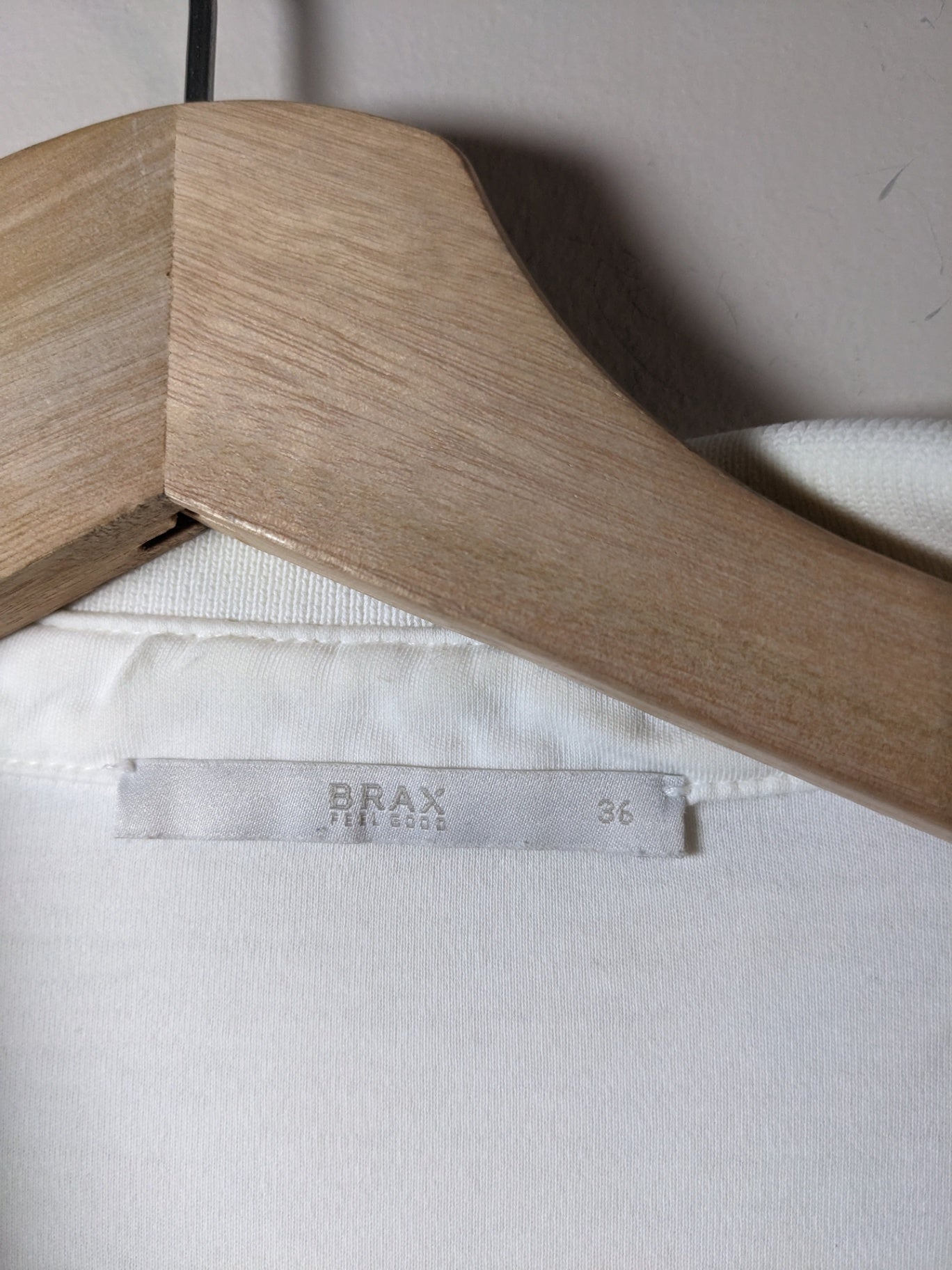 Brax white collar shirt - sz 36