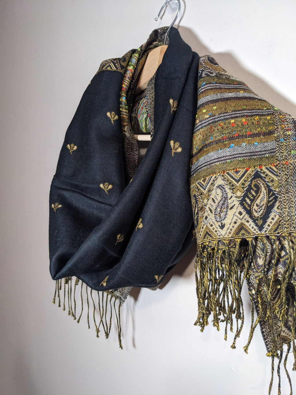 black & gold scarf - One Size