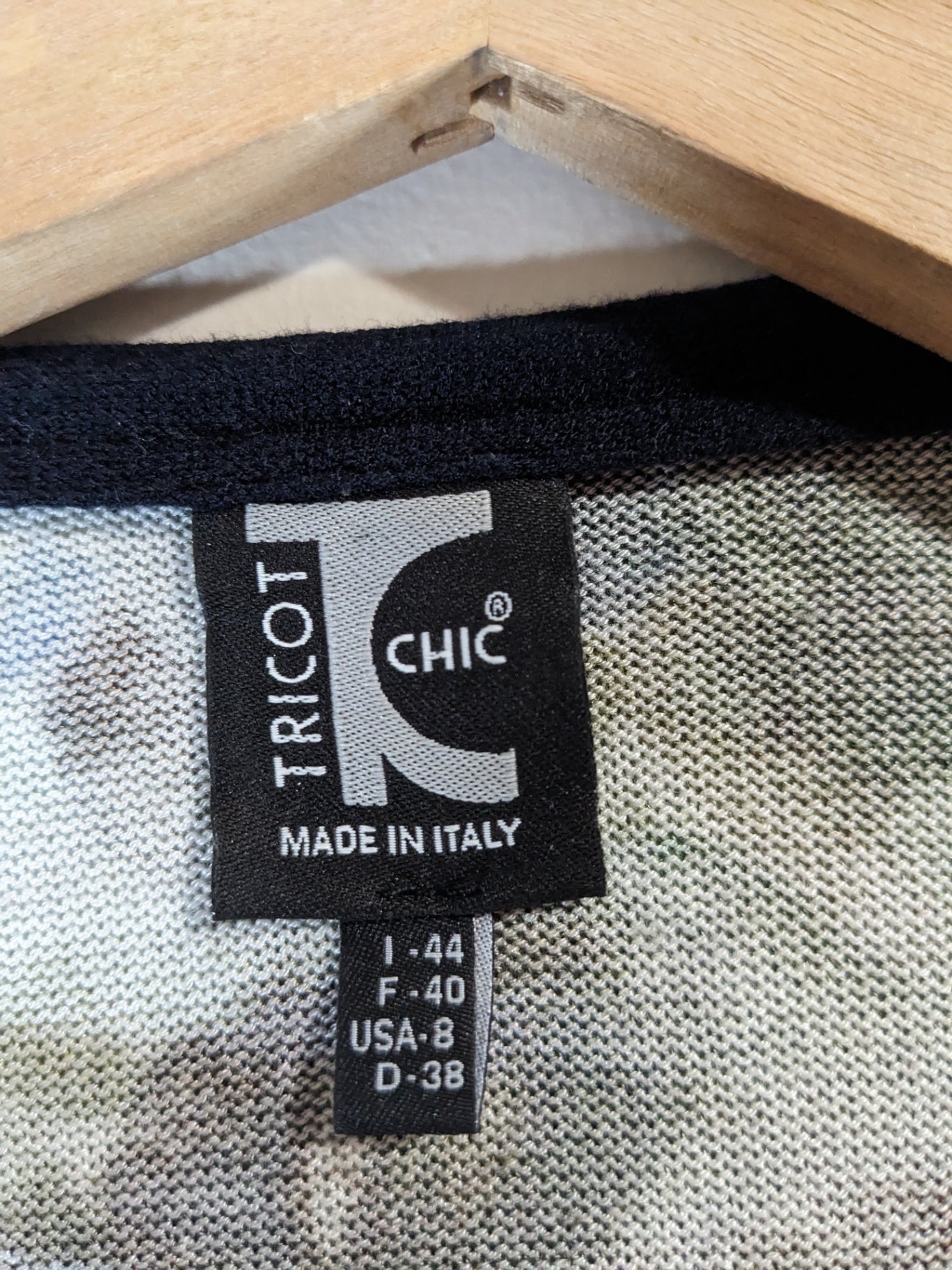 Tricot Chic Cardigan - sz 8