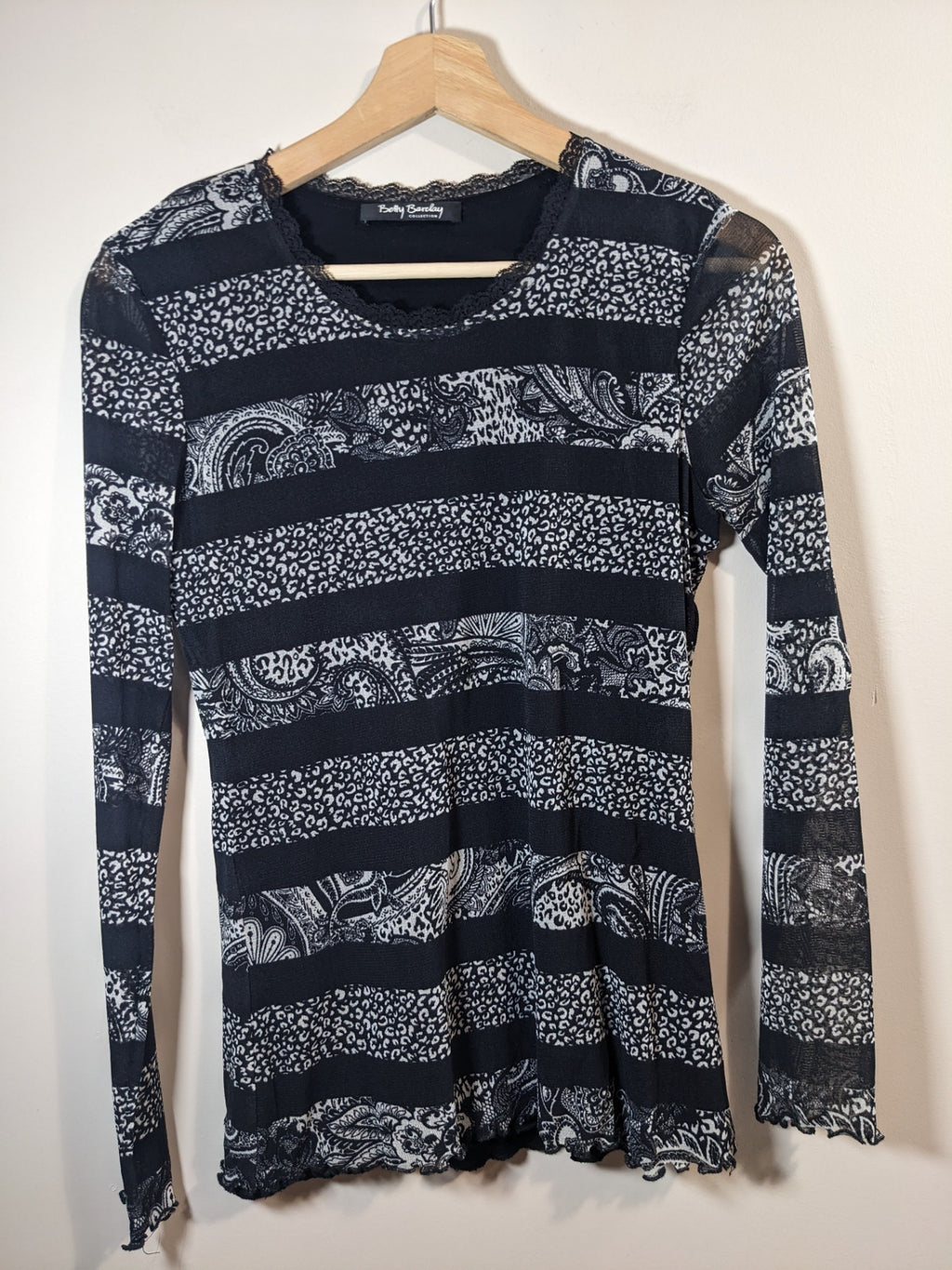Betty Barclay striped long sleeve - appears small