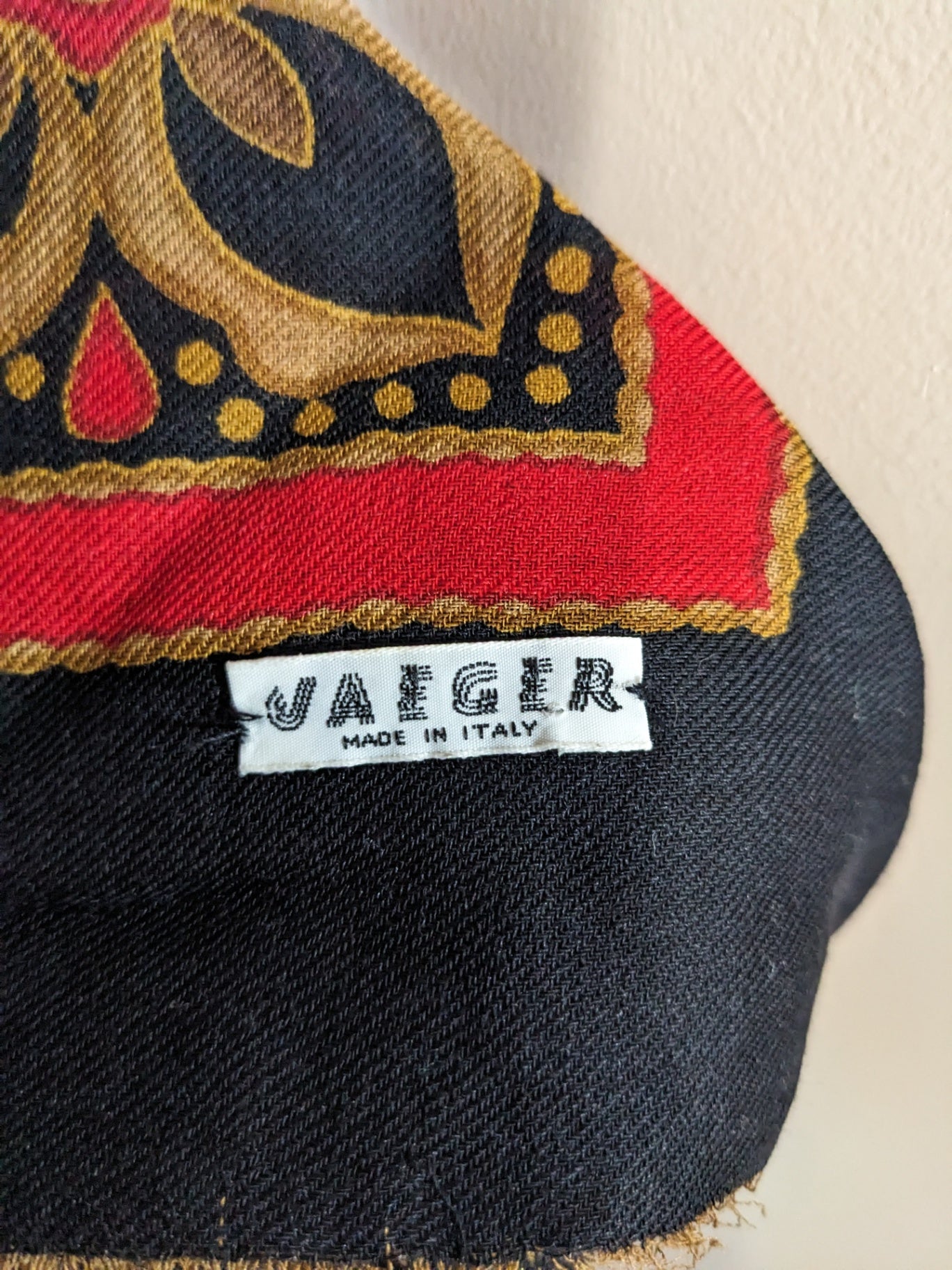 Jaeger black & red wool scarf- One Size