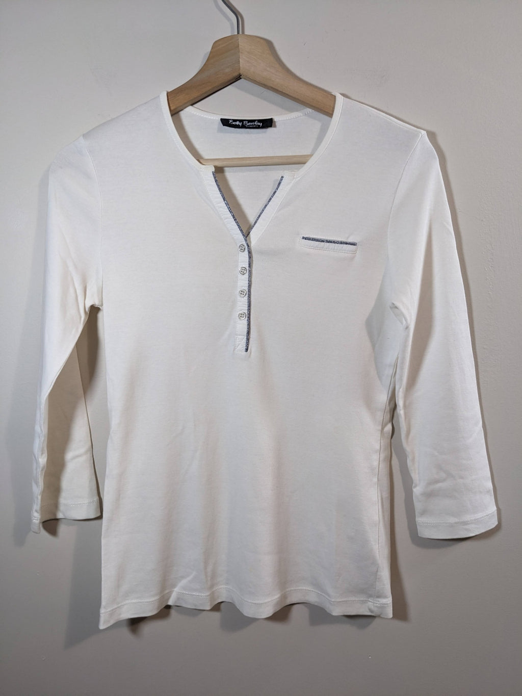 Betty Barclay white 3/4 sleeve - sz 4