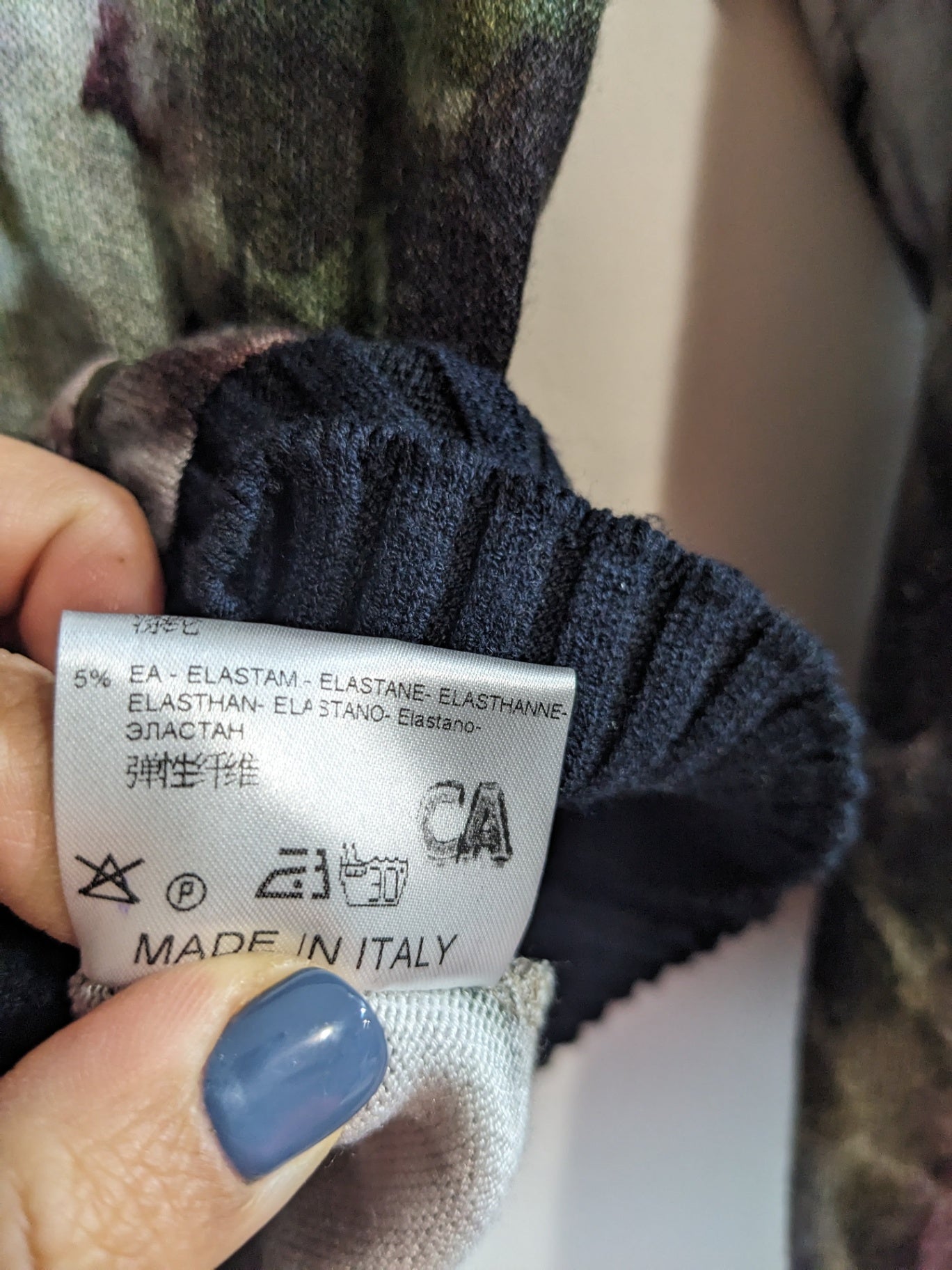 Tricot Chic Cardigan - sz 8