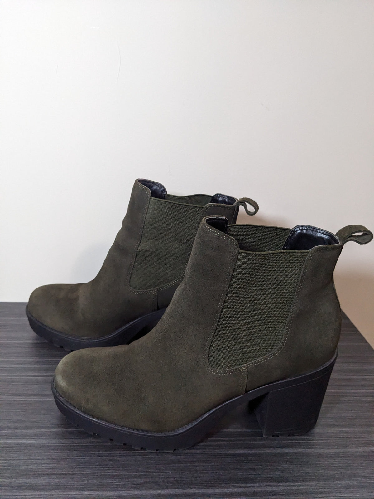 Little Burgundy green boot- SZ 8.5