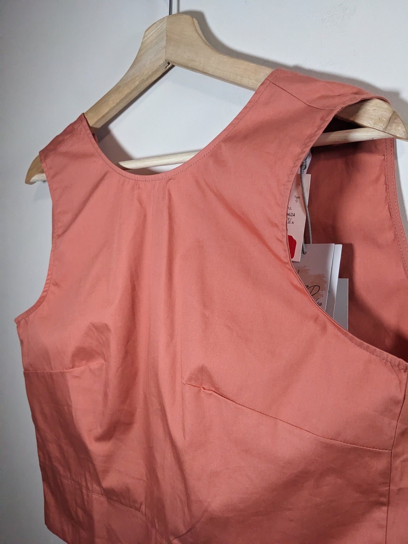 NWT Americo Rosa Coral Tie Crop Blouse - M