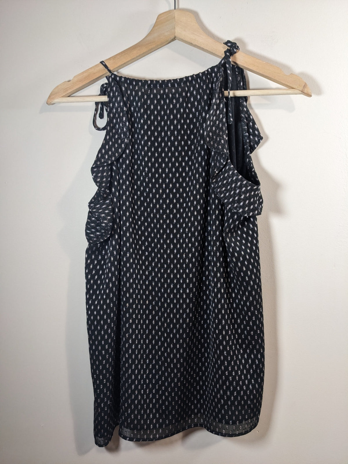 Reitmans Black with White Diamond Blouse - L