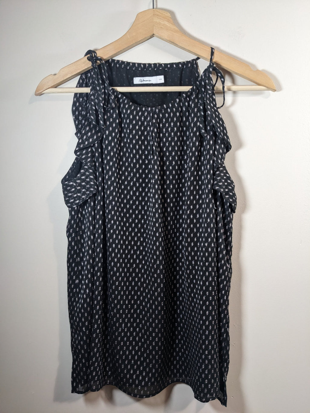 Reitmans Black with White Diamond Blouse - L