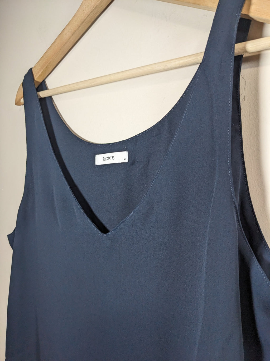 Ricki's Navy V-Neck Blouse - M