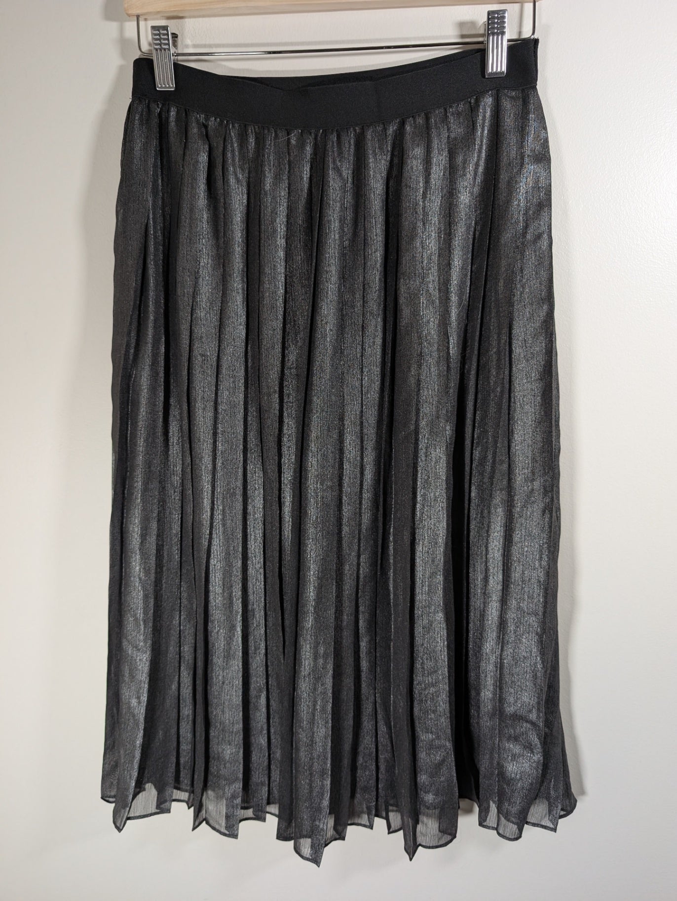 Joe Fresh metallic skirt - Small