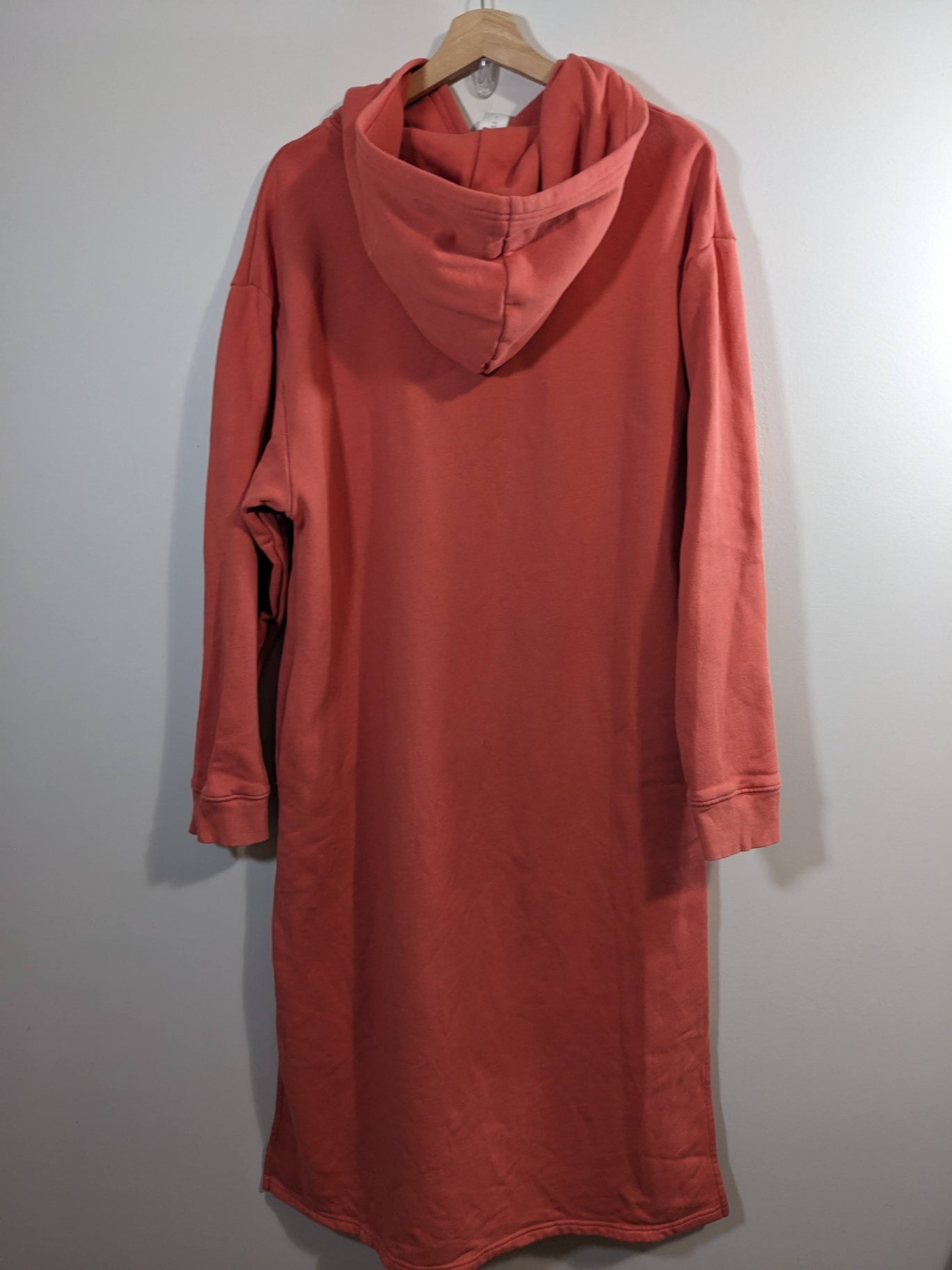 Smash + Tess Coral Hoodie Dress - L