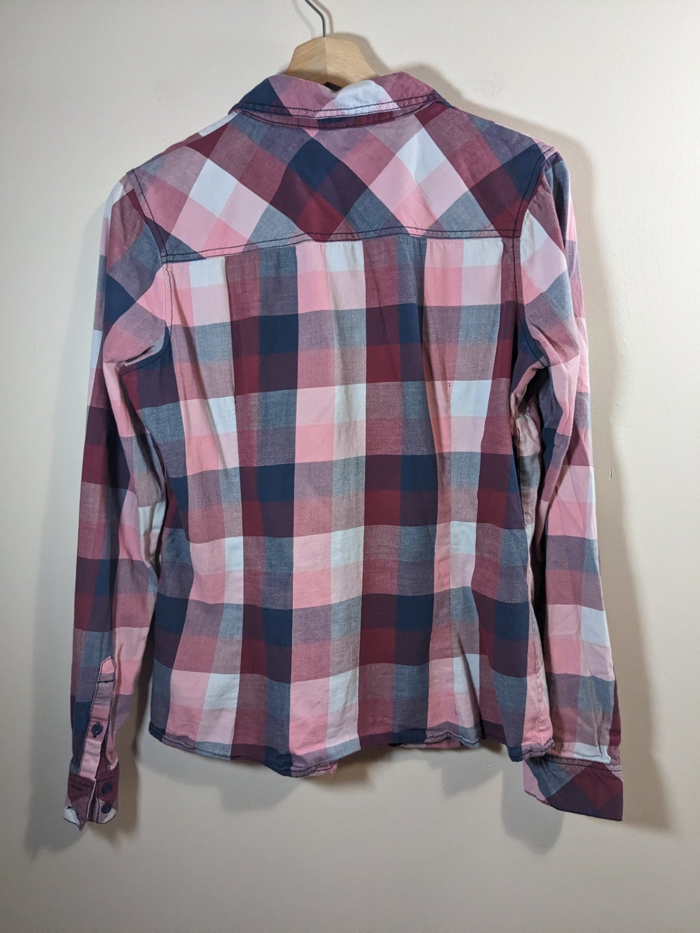 Garage Pink & Blue Plaid Shirt - L
