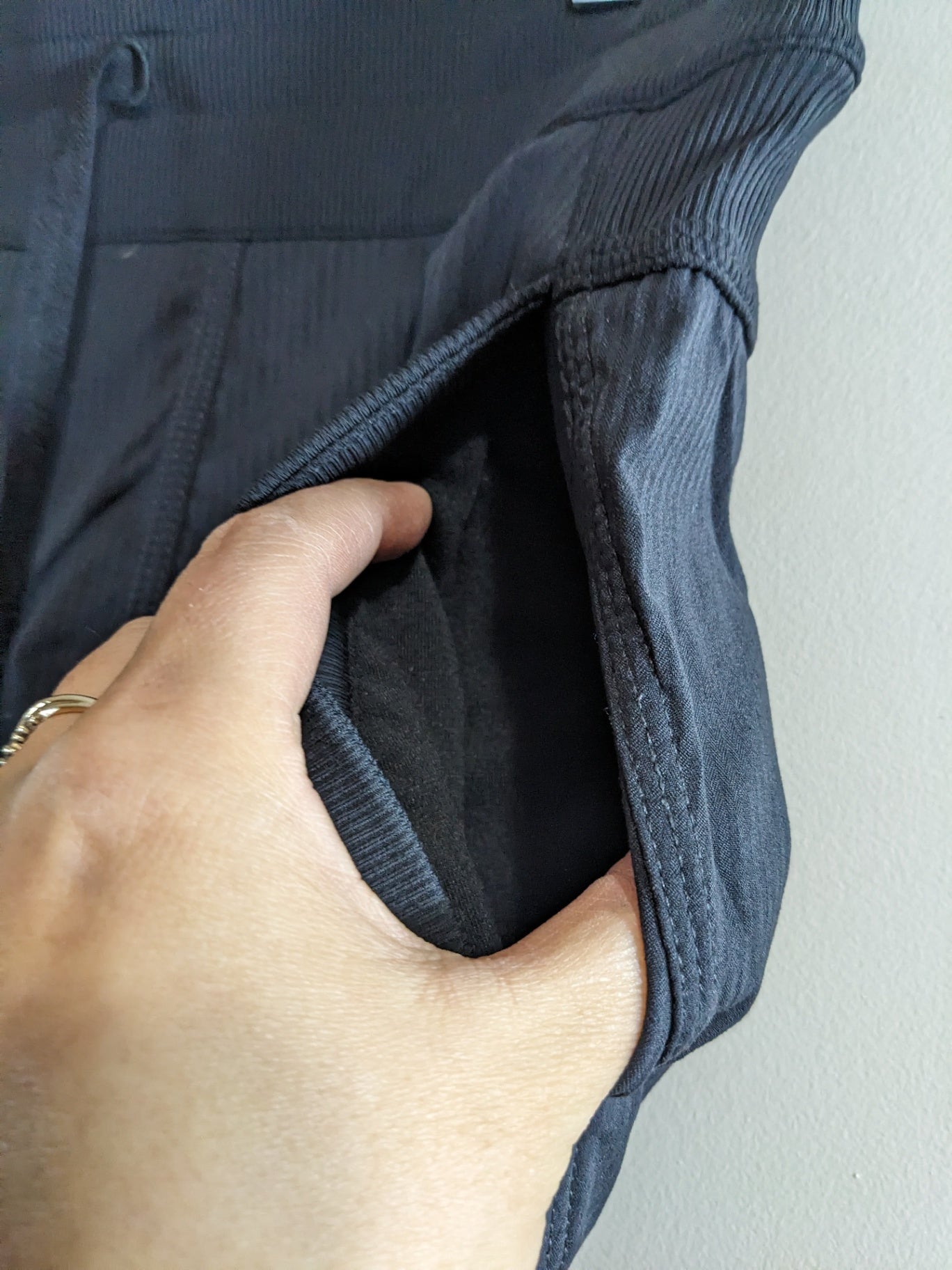 Lululemon Black Dance Studio Pants - sz 8