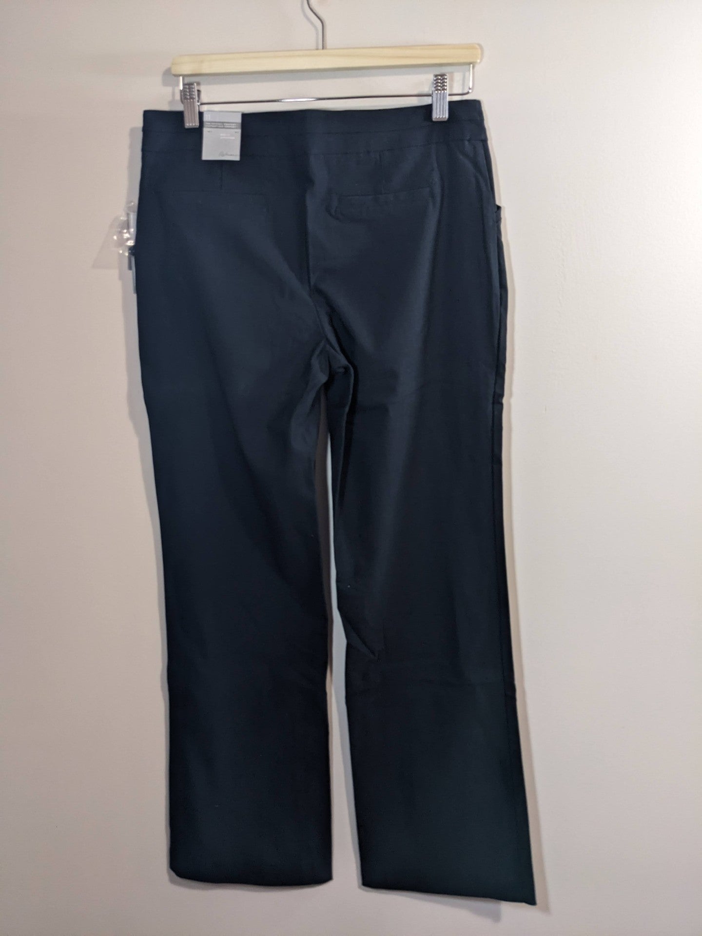 NWT Reitmans Black Pants - sz 11