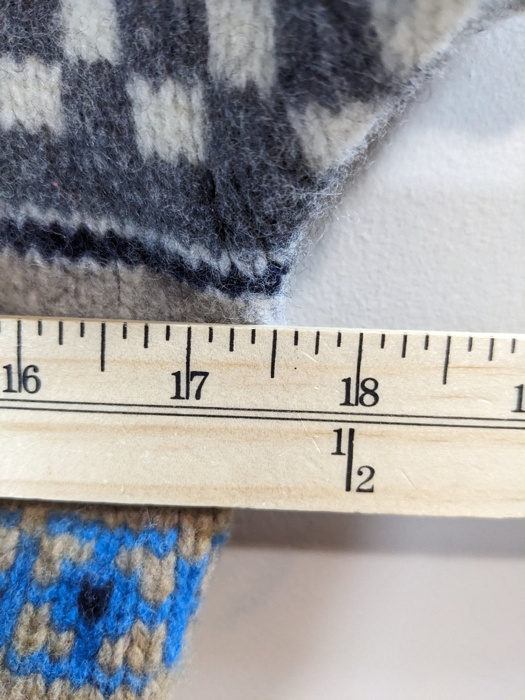 Hollister Sweater Vest - M/L