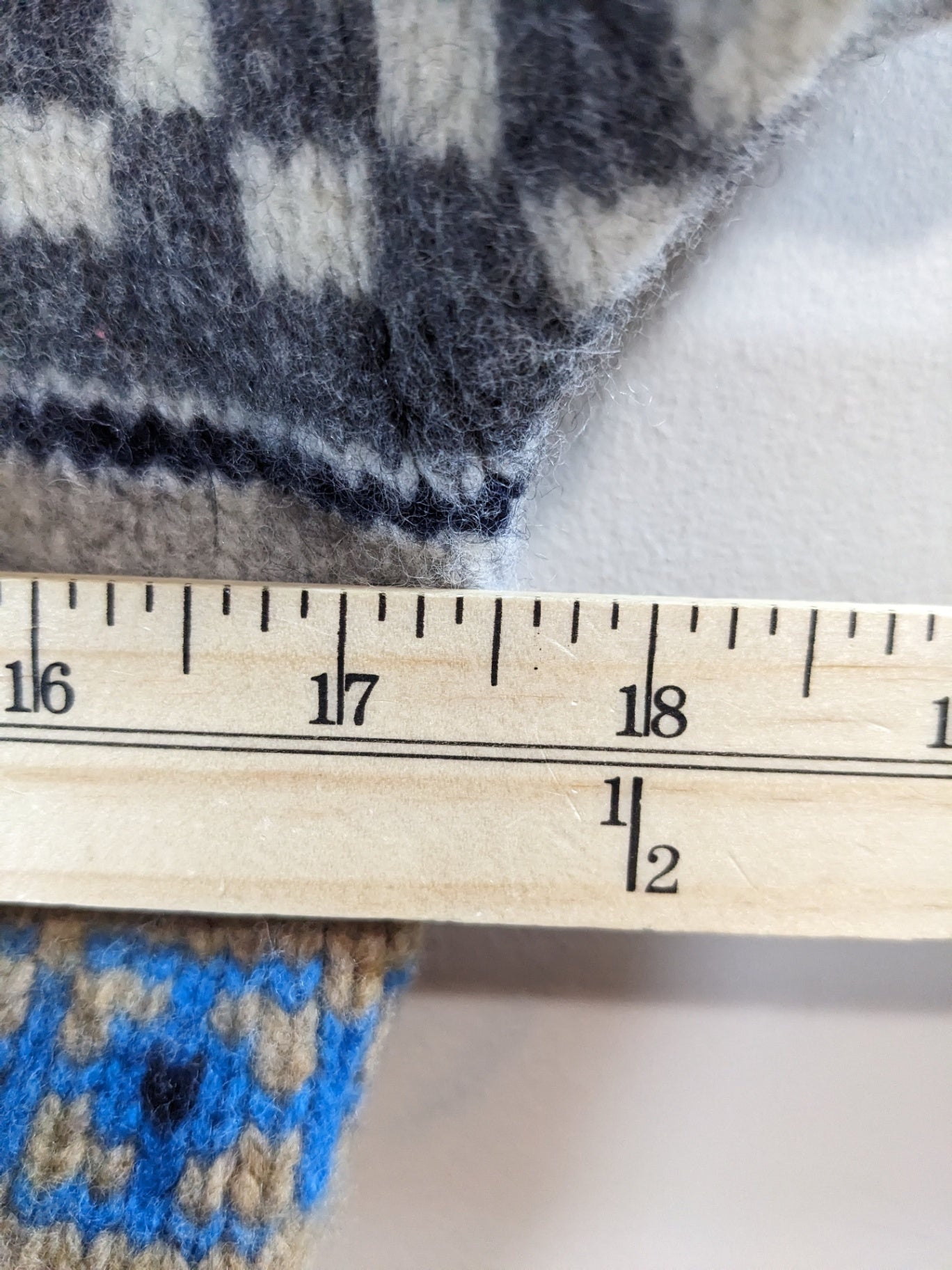 Hollister Sweater Vest - M/L