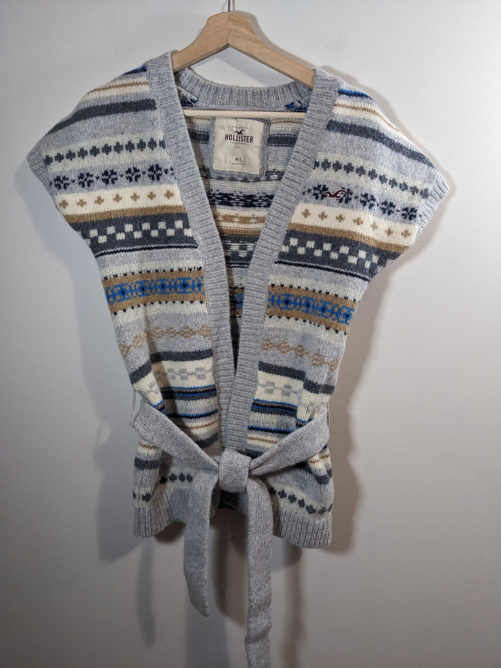 Hollister Sweater Vest - M/L