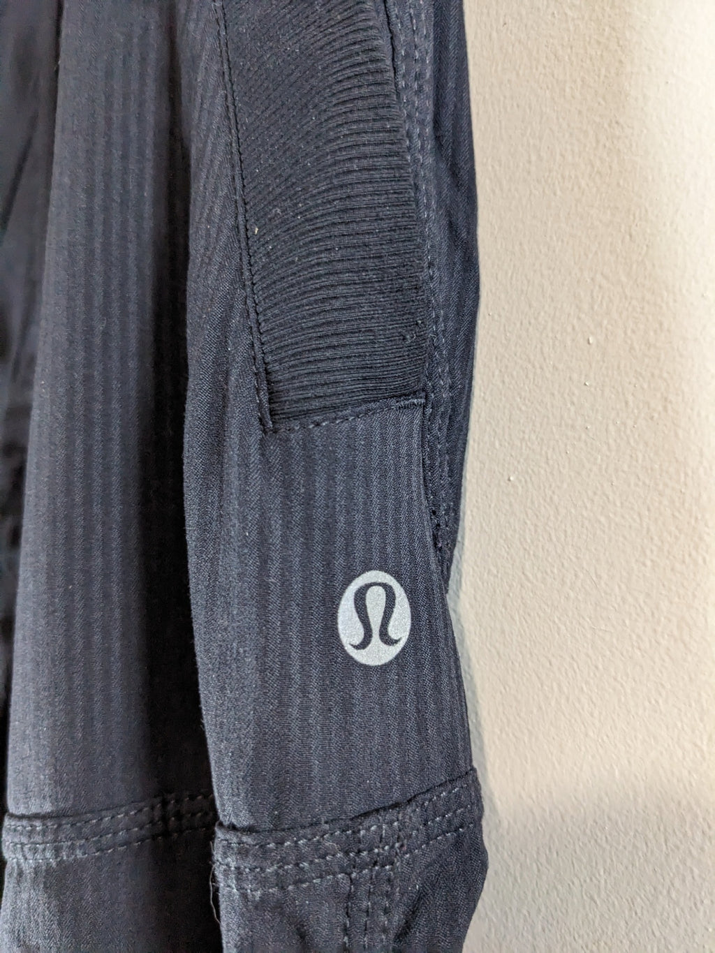 Lululemon Black Dance Studio Pants - sz 8