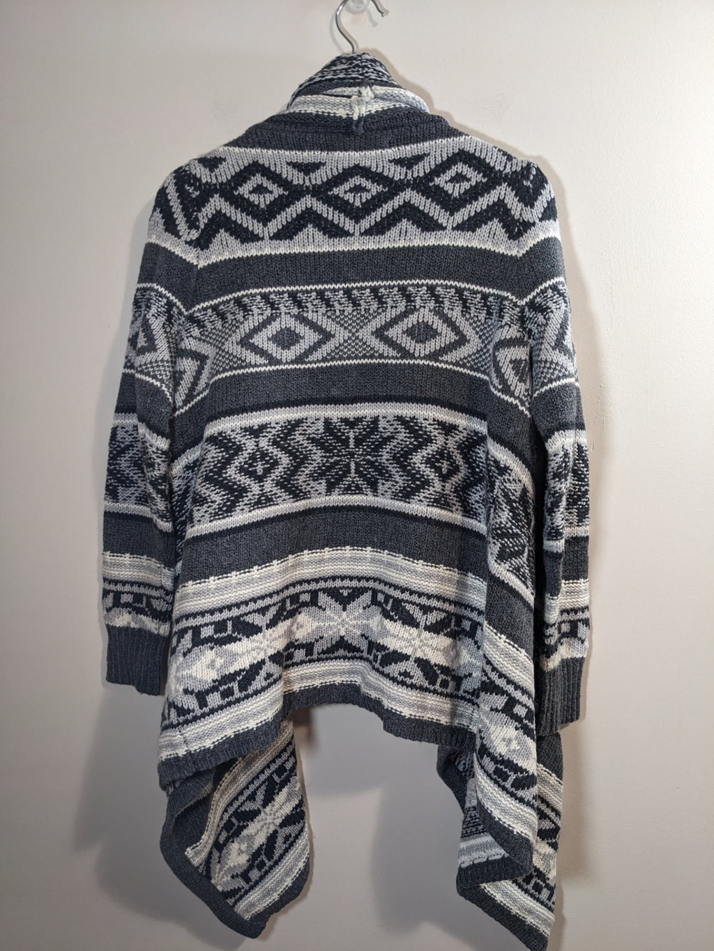 Old Navy Waterfall Cardigan - M