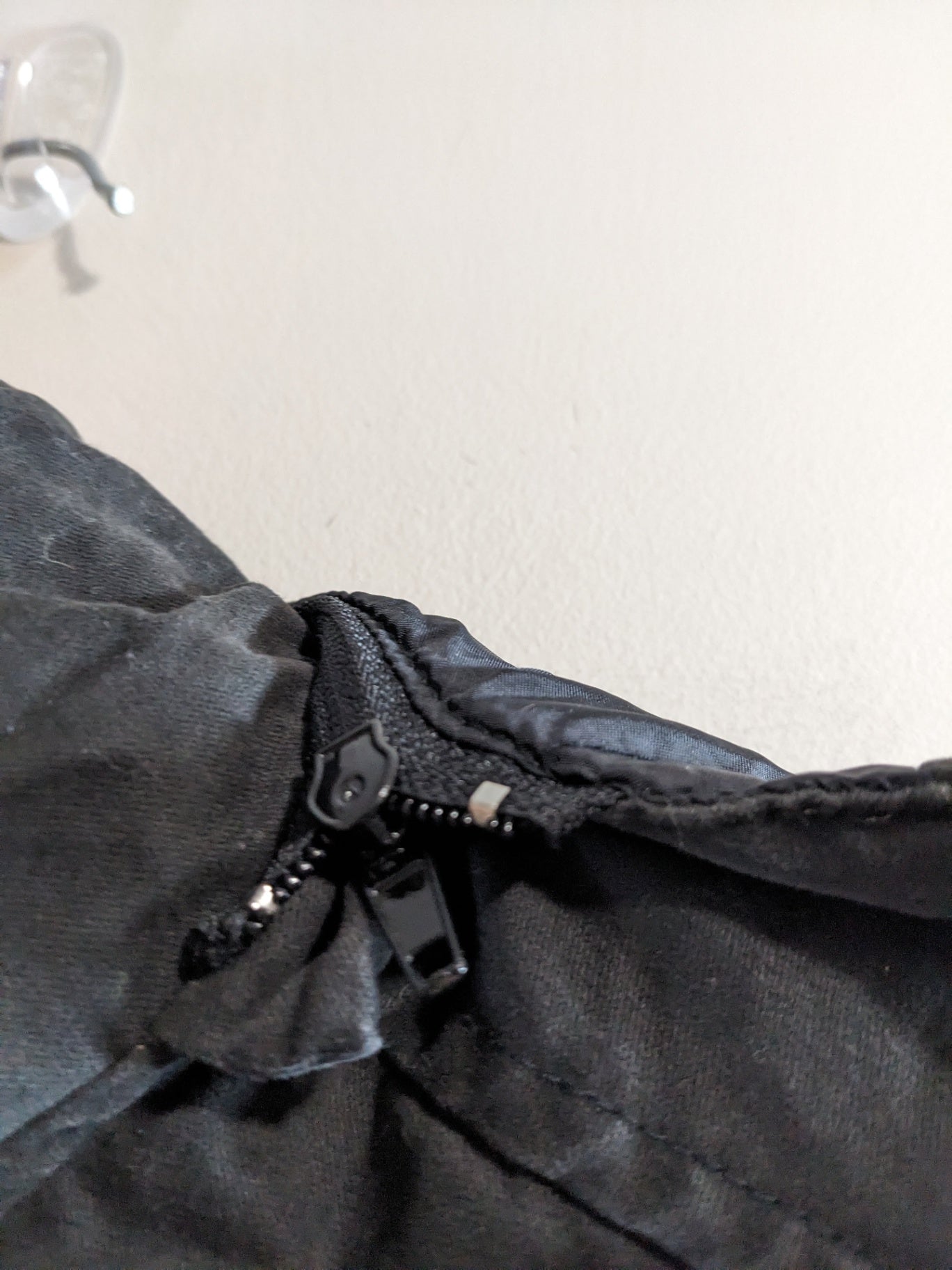Roxy Black Vest - appears large