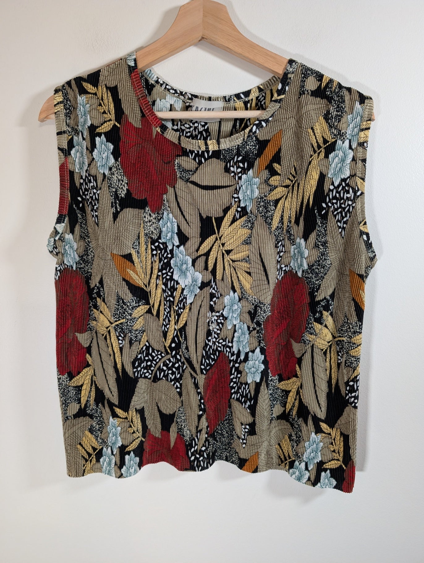 Cactus floral blouse - appears Small