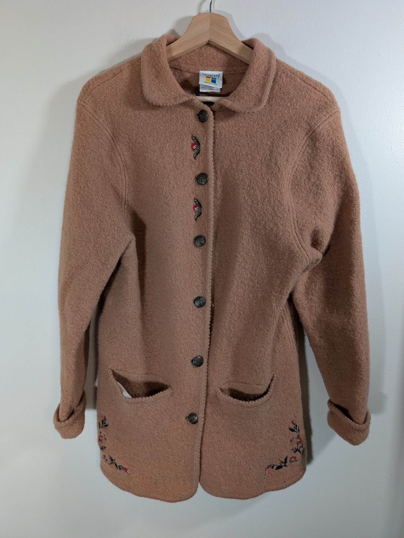 Cityscape vintage wool coat - appears Small