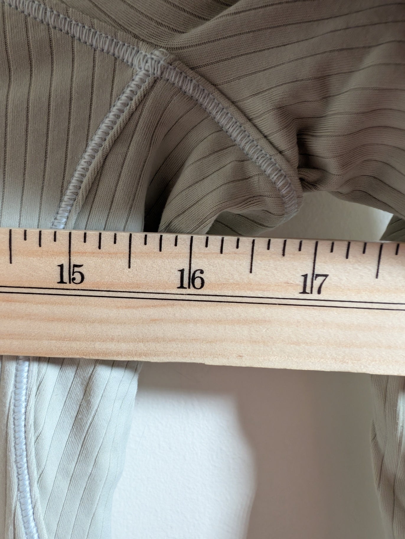 Lululemon swiftly tech long sleeve - SZ 6