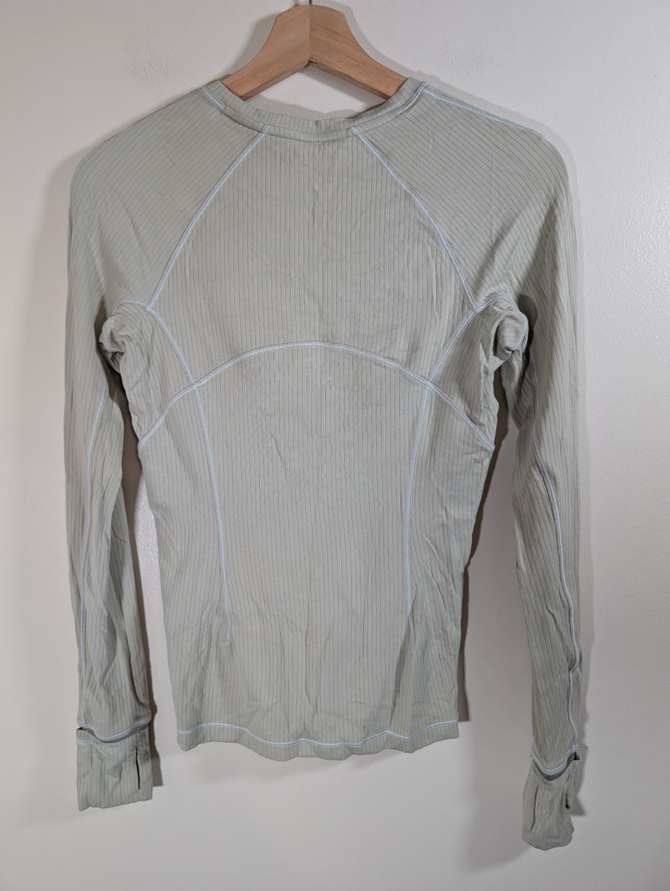 Lululemon swiftly tech long sleeve - SZ 6