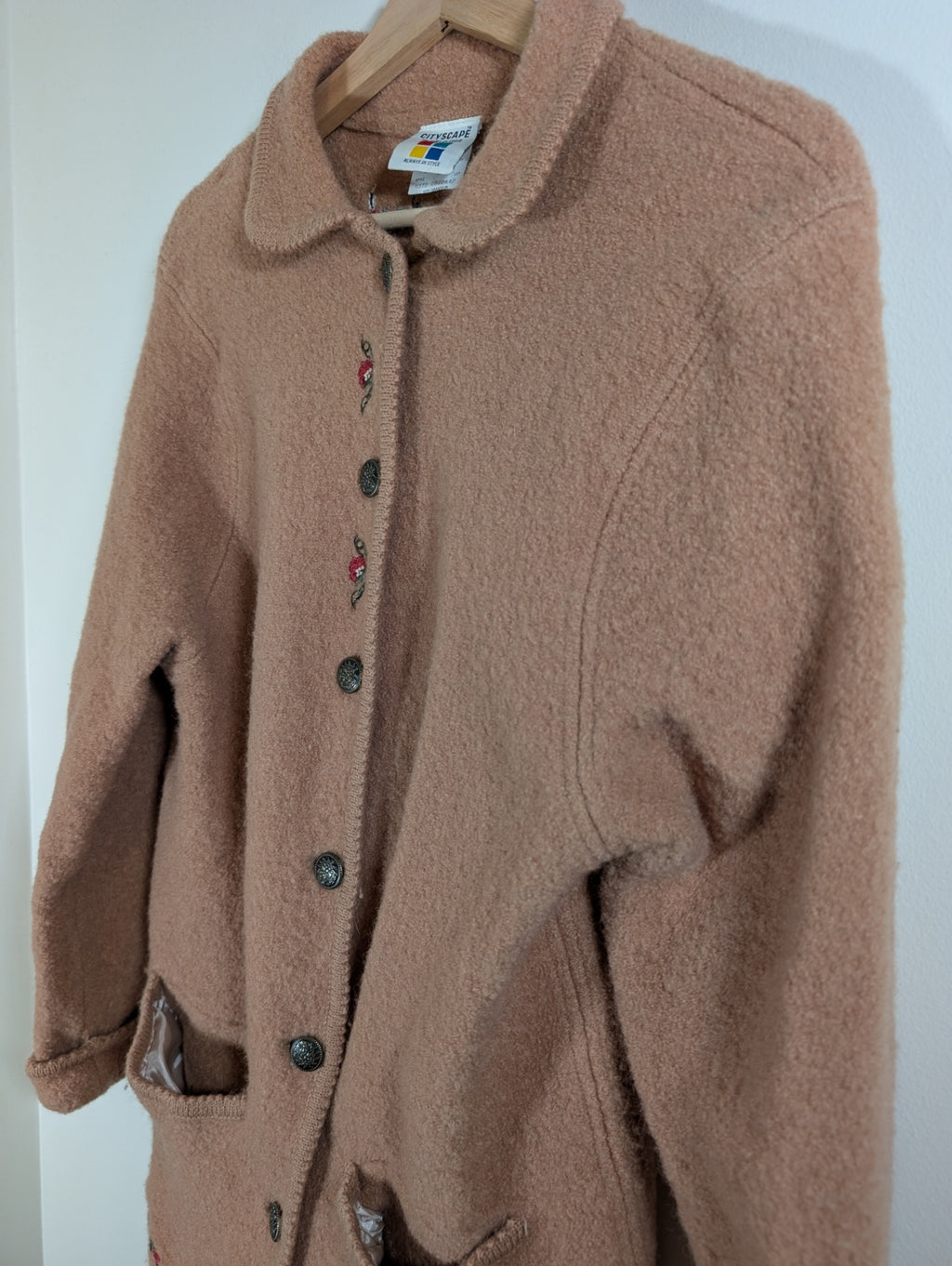 Cityscape vintage wool coat - appears Small