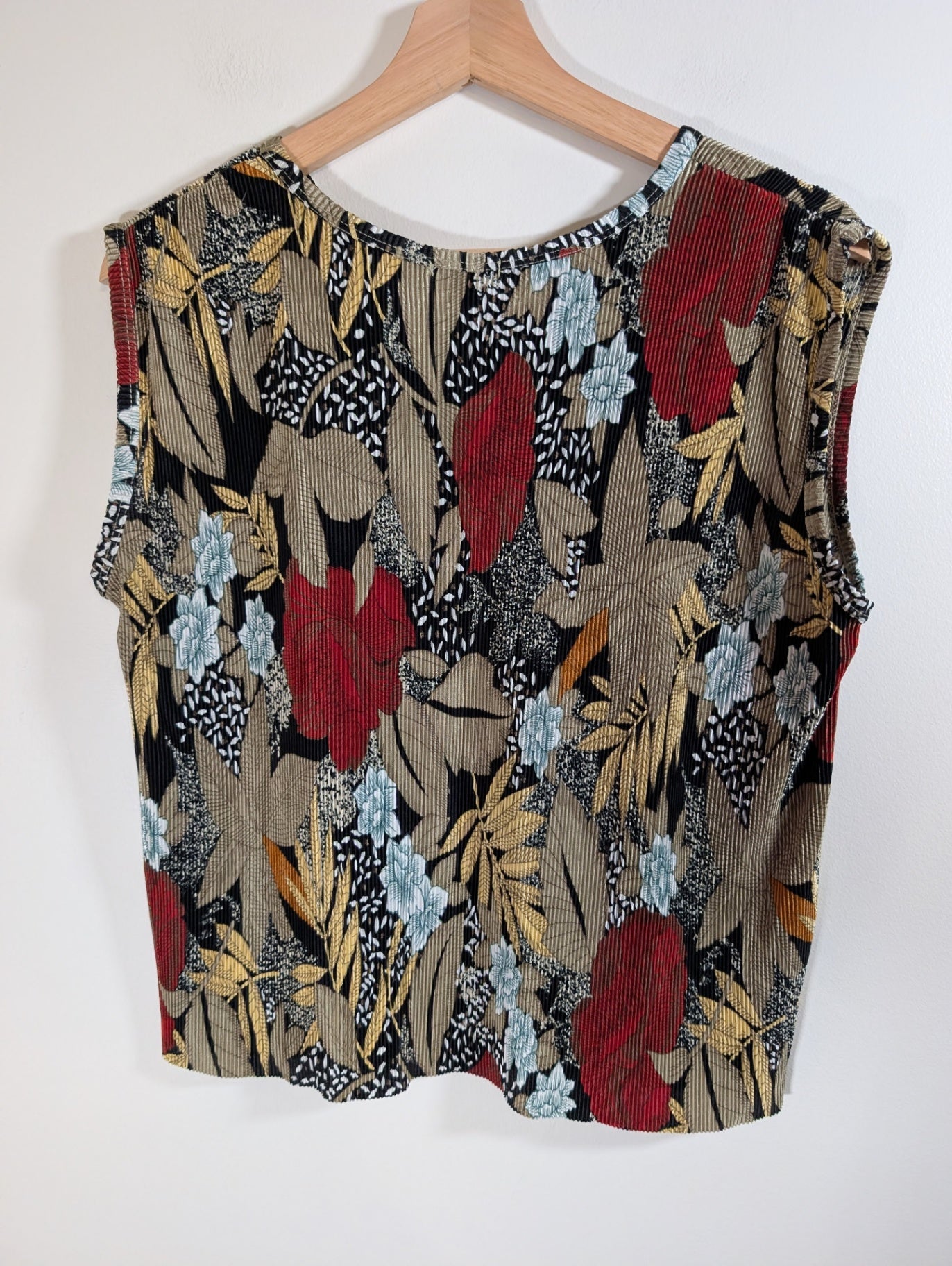 Cactus floral blouse - appears Small