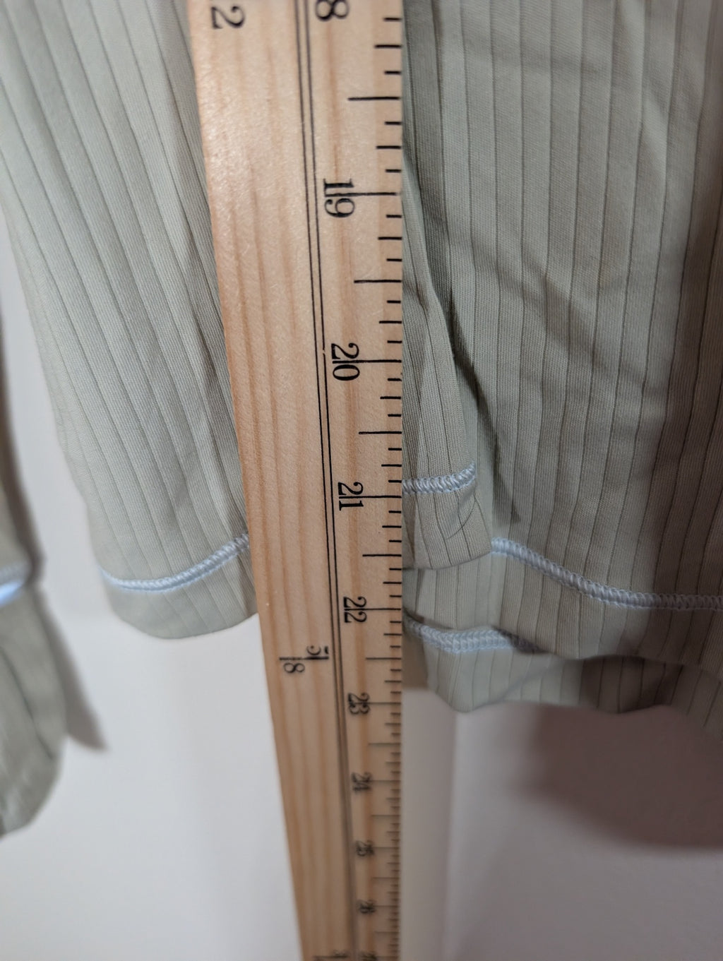 Lululemon swiftly tech long sleeve - SZ 6