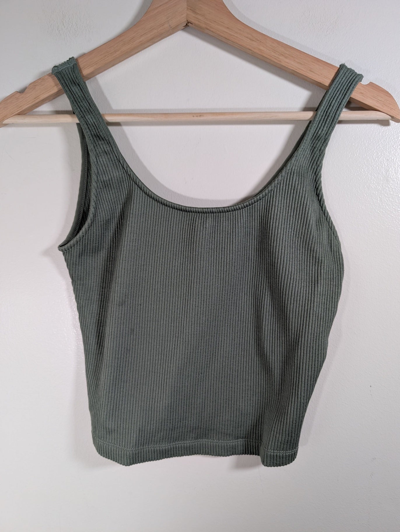 Dynamite green ribbed crop tank - Small