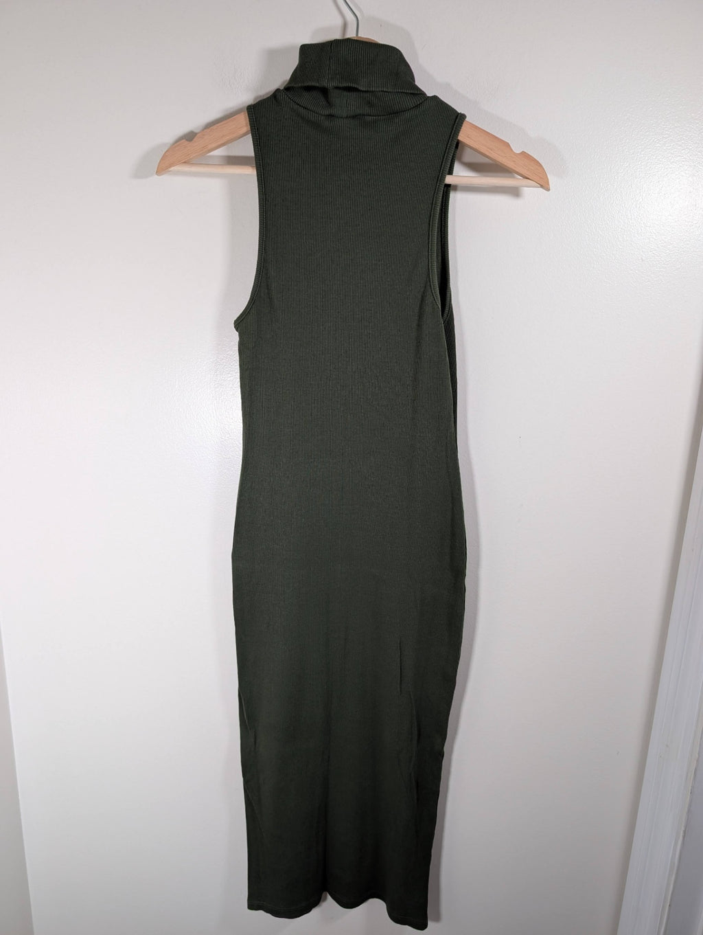 ZARA turtleneck ribbed dress - Small