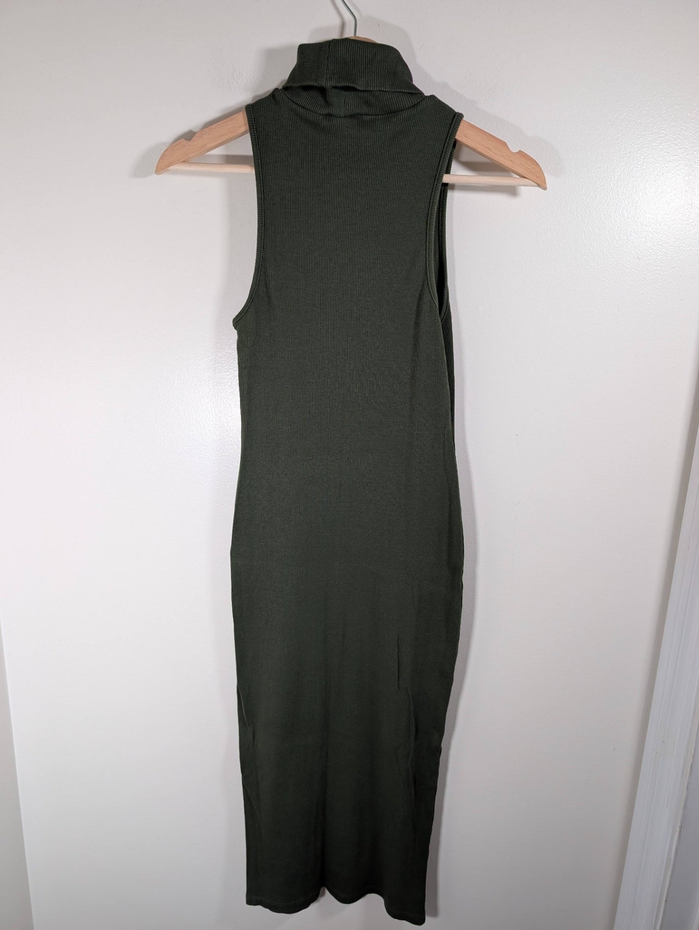 ZARA turtleneck ribbed dress - Small