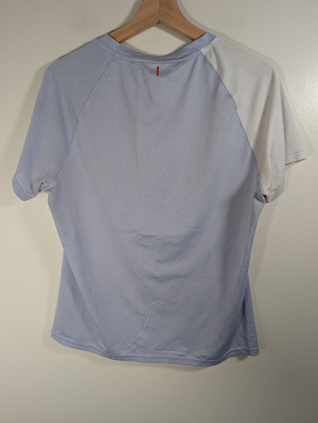 PERFLY purple badminton tee - Large