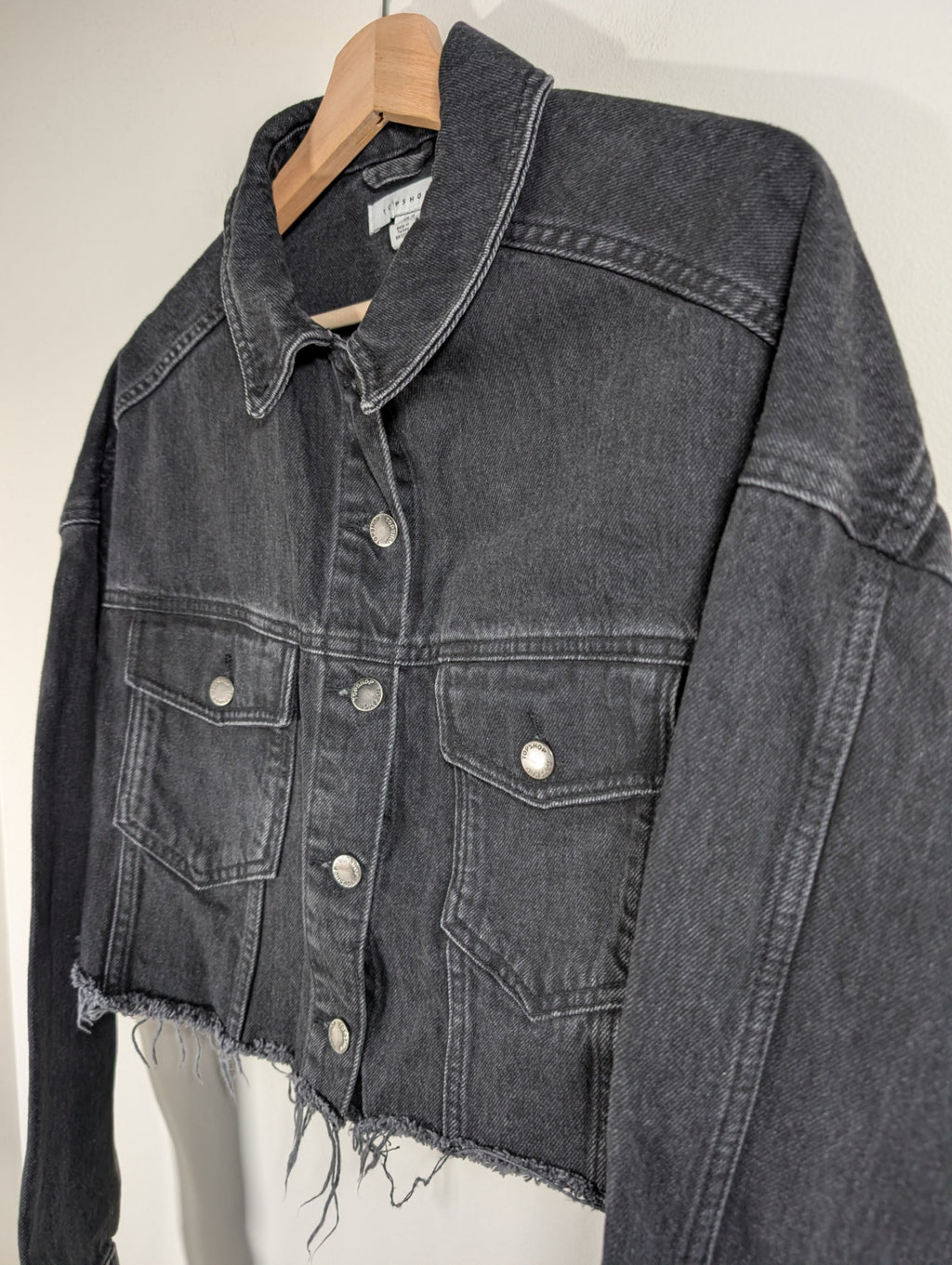 Topshop crop distressed jean jacket - SZ 8