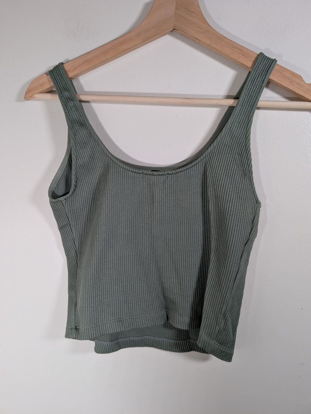 Dynamite green ribbed crop tank - Small