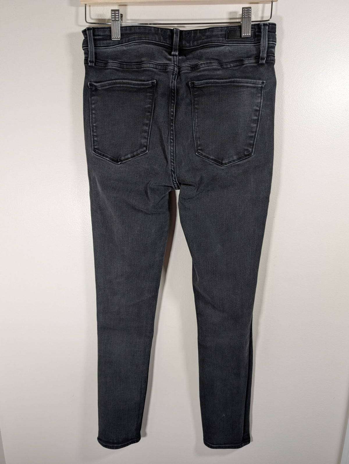 Abercrombie & Fitch distressed black jeans - SZ 29