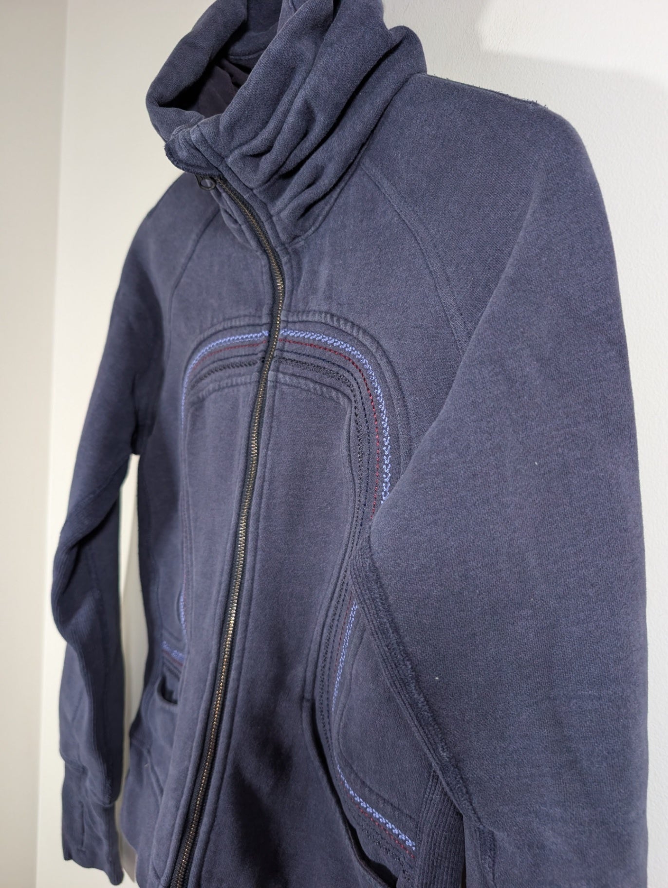 Lululemon cuddle up jacket - appears small