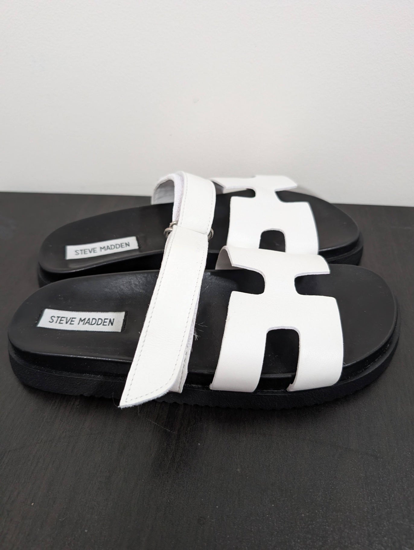 Steve Madden mayven slide sandals - SZ 7.5