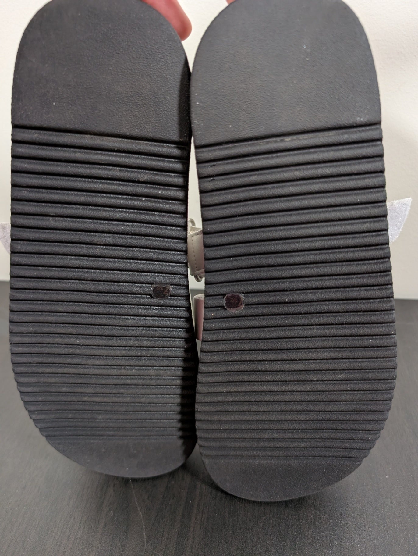 Steve Madden mayven slide sandals - SZ 7.5