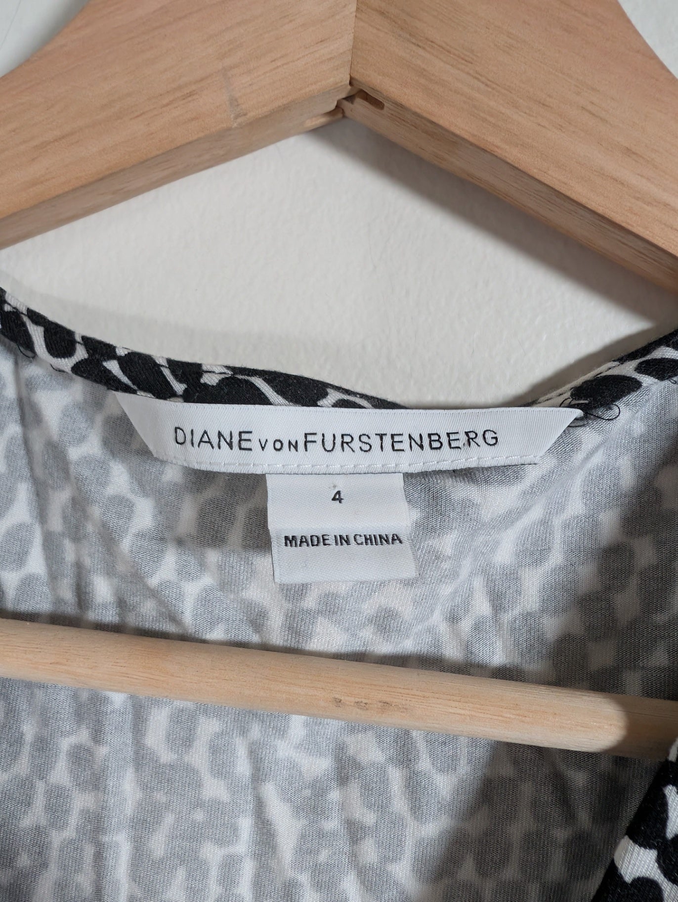 Diane von Furstenberg dress - SZ 4