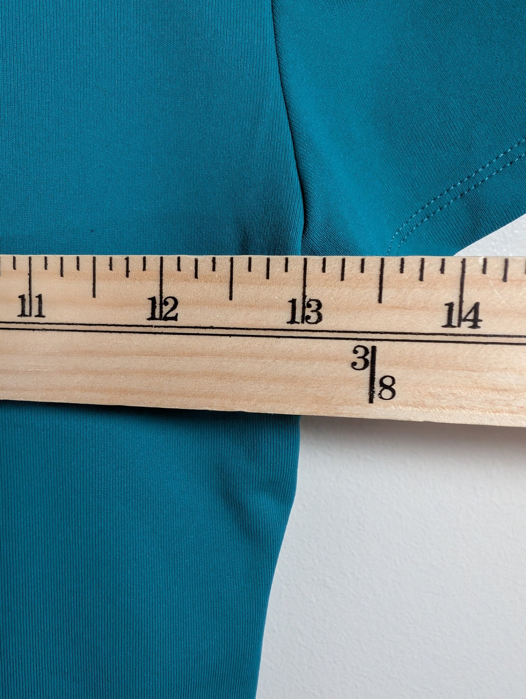 Babaton contour crop tee - Medium