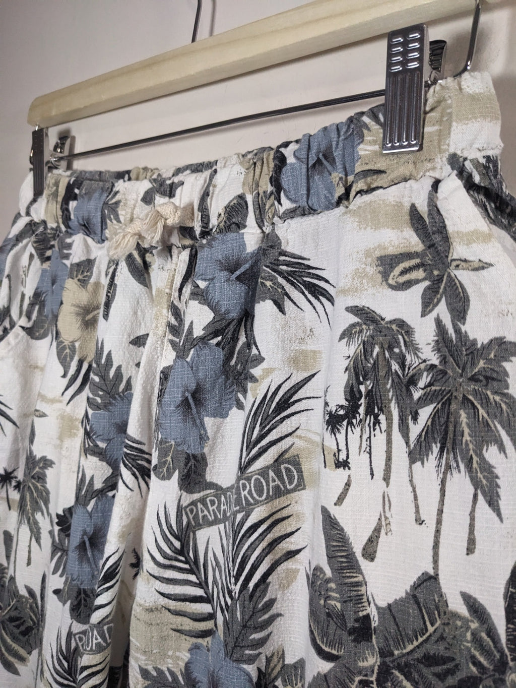 Paradise Road Pants - appears small