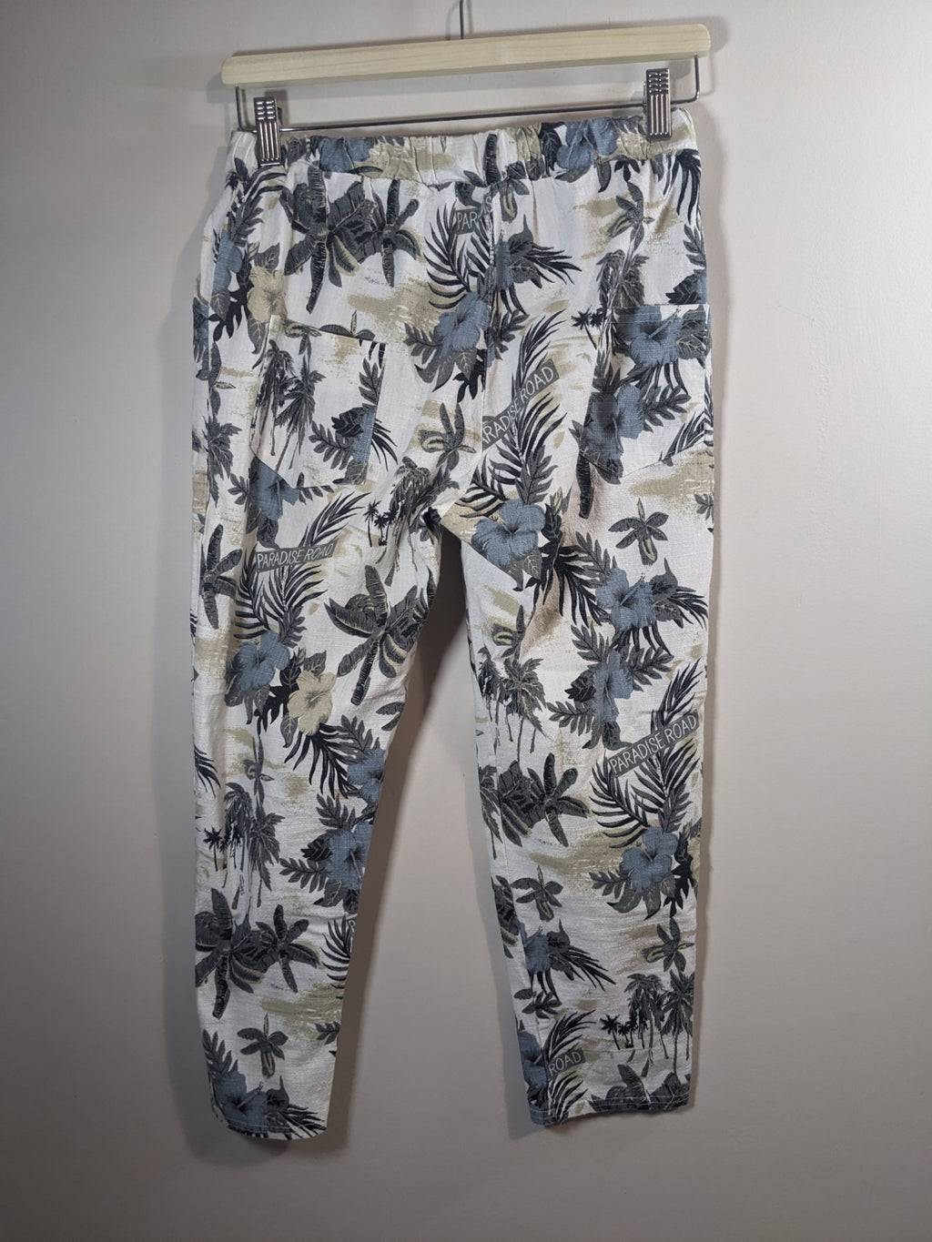 Paradise Road Pants - appears small