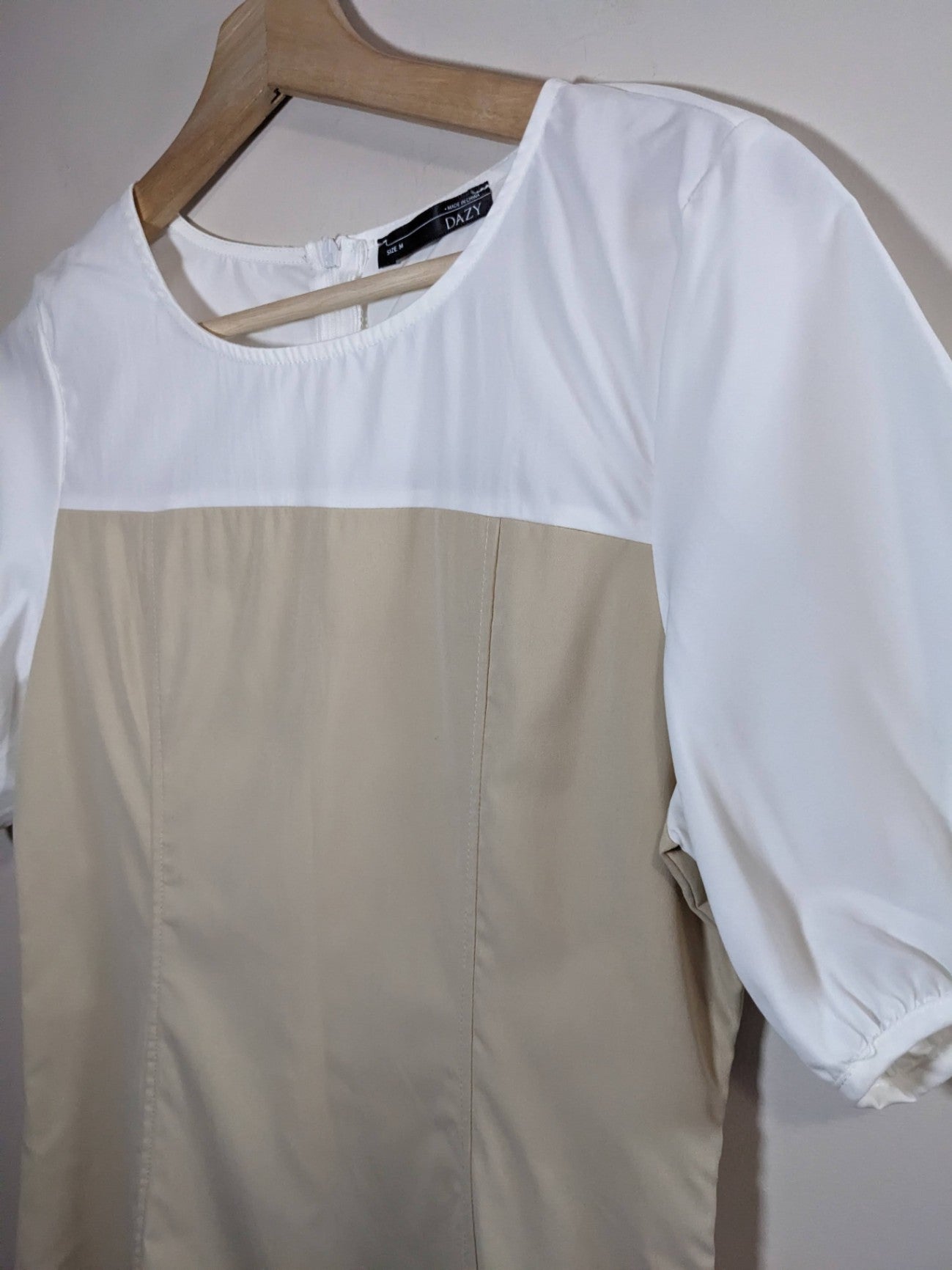 DAZY White & Beige Dress - M