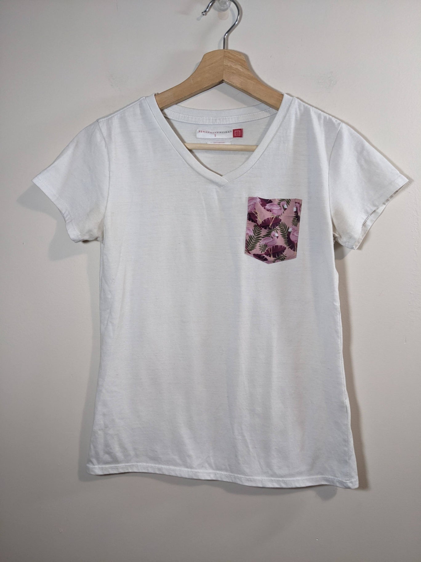 PENSHOPPE Flamingo Pocket T-Shirt - S