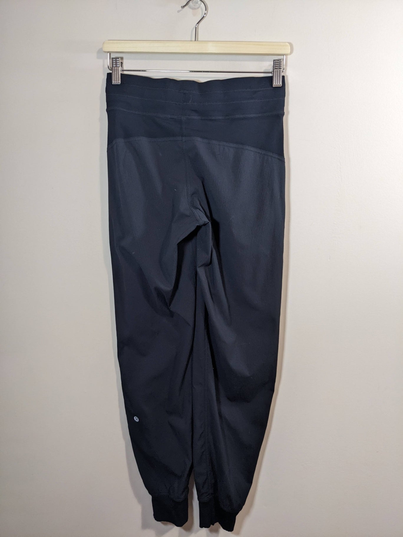 Lululemon Dance Studio Joggers -sz  4