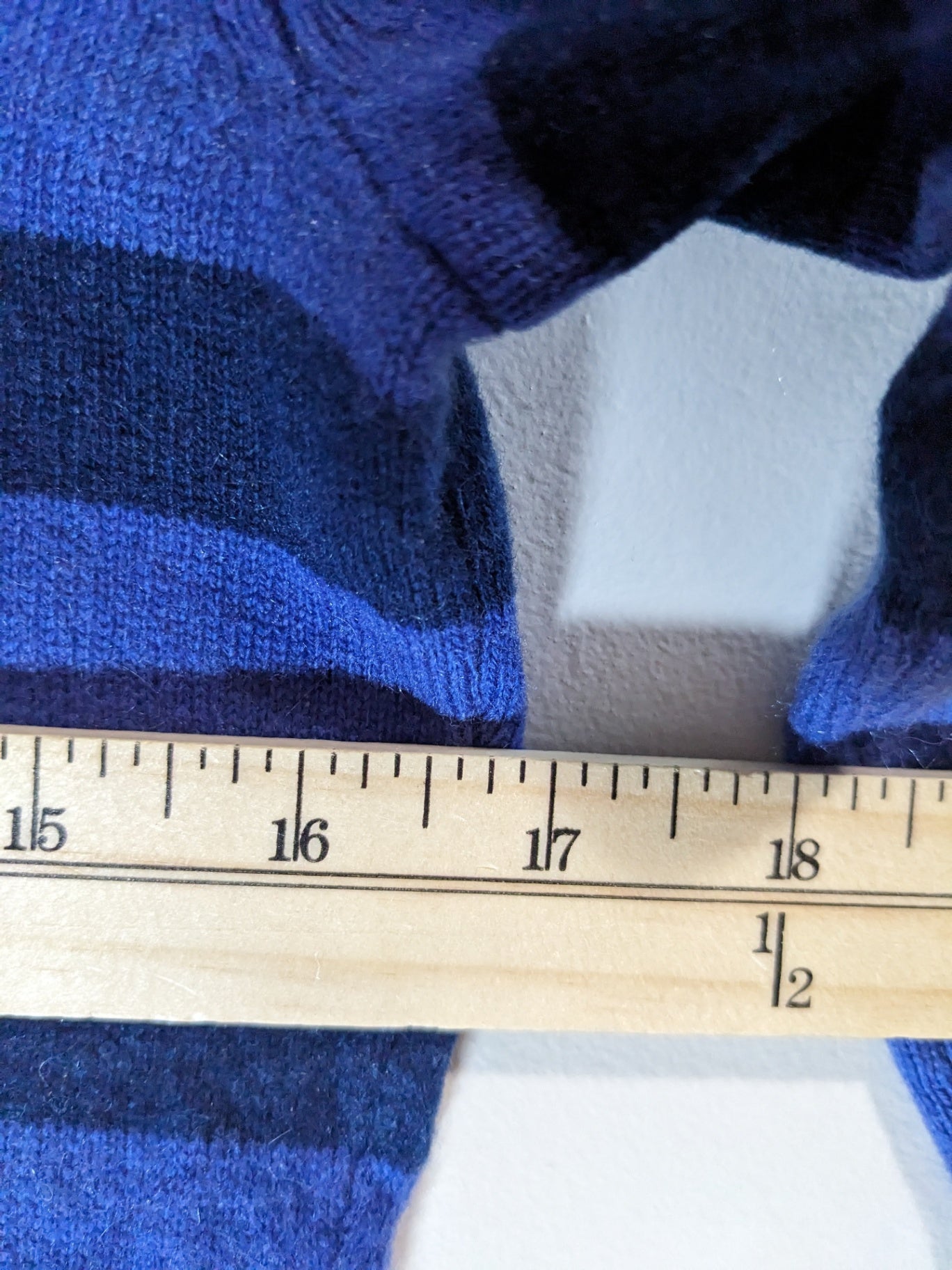 LORD & TAYLOR Cashmere Blue Striped Sweater- S